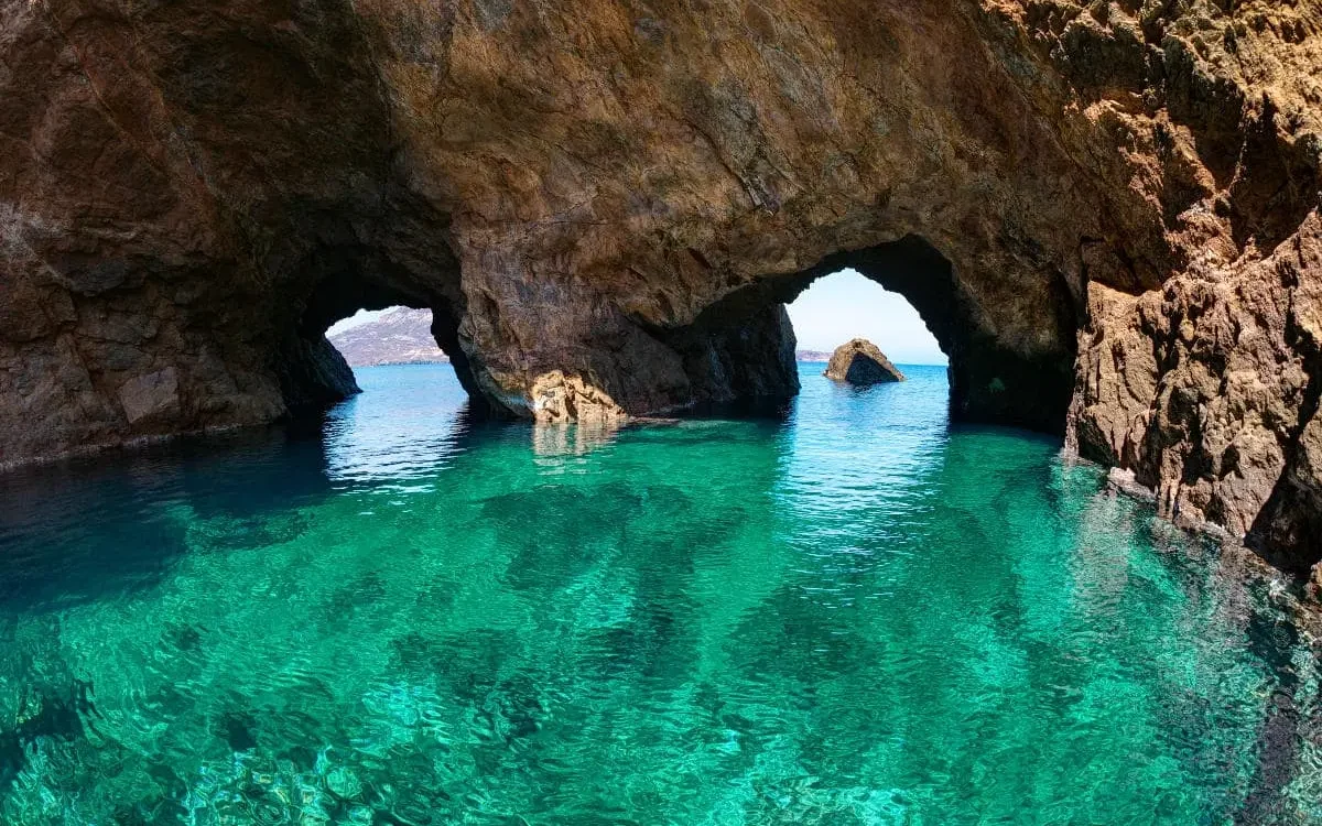 mykonos-isla-dragonissi[1]